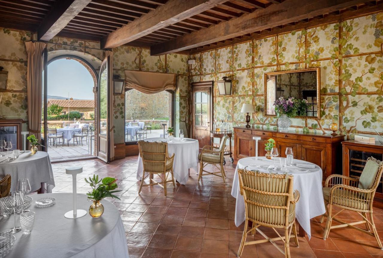 Castello Banfi - Il Borgo - Relais Et Chateaux Poggio alle Mura Exteriör bild
